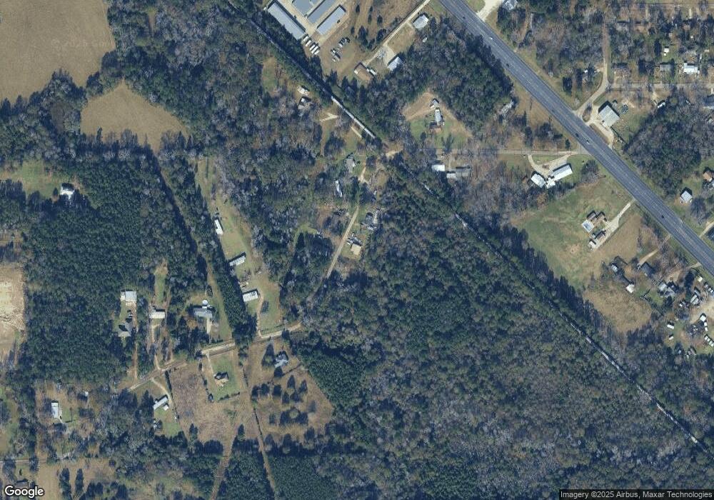 391 Holmes Rd, Lufkin, TX 75904 - photo 1