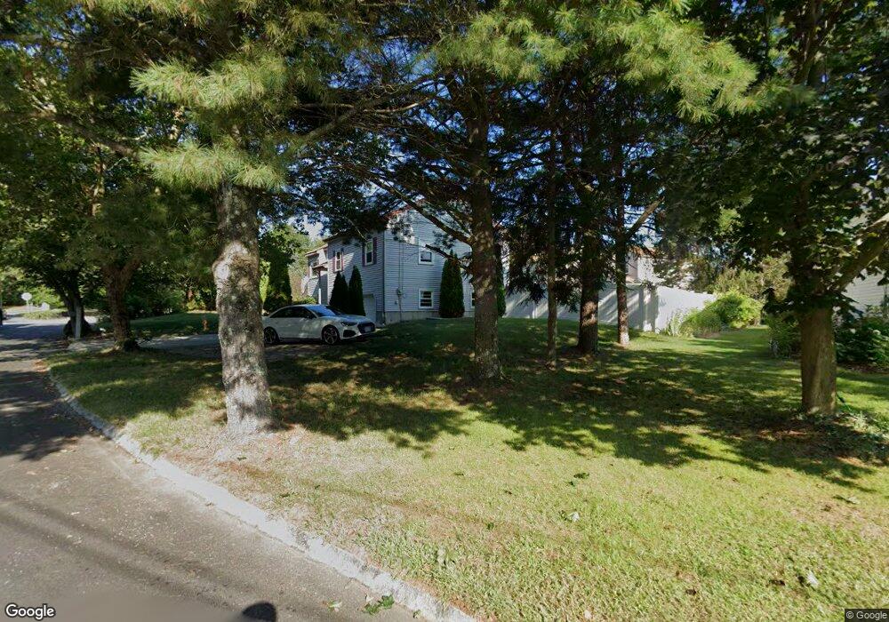 9 Thistle Ct, Nashua, NH 03063 - photo 1