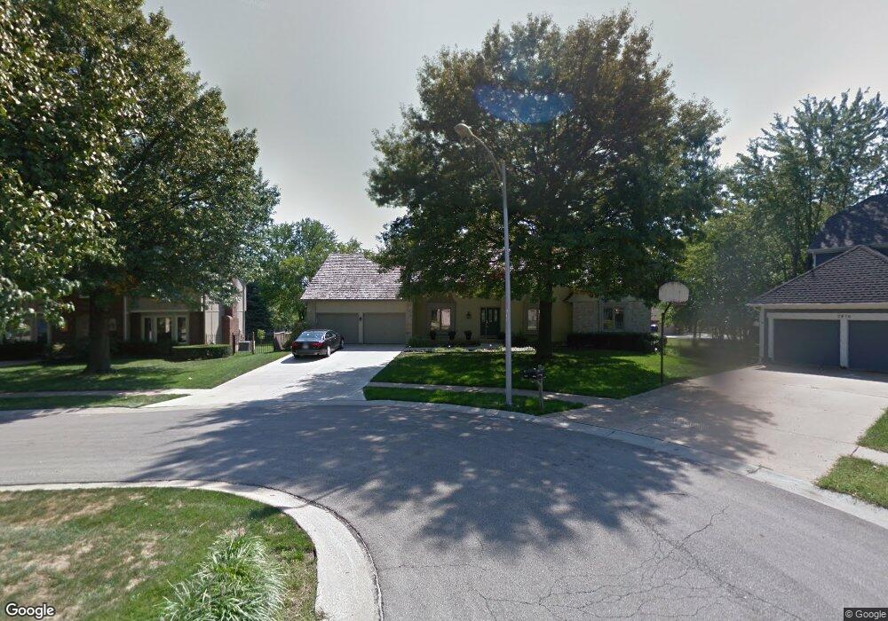 7820 Noland Rd, Shawnee, KS 66216 - photo 1