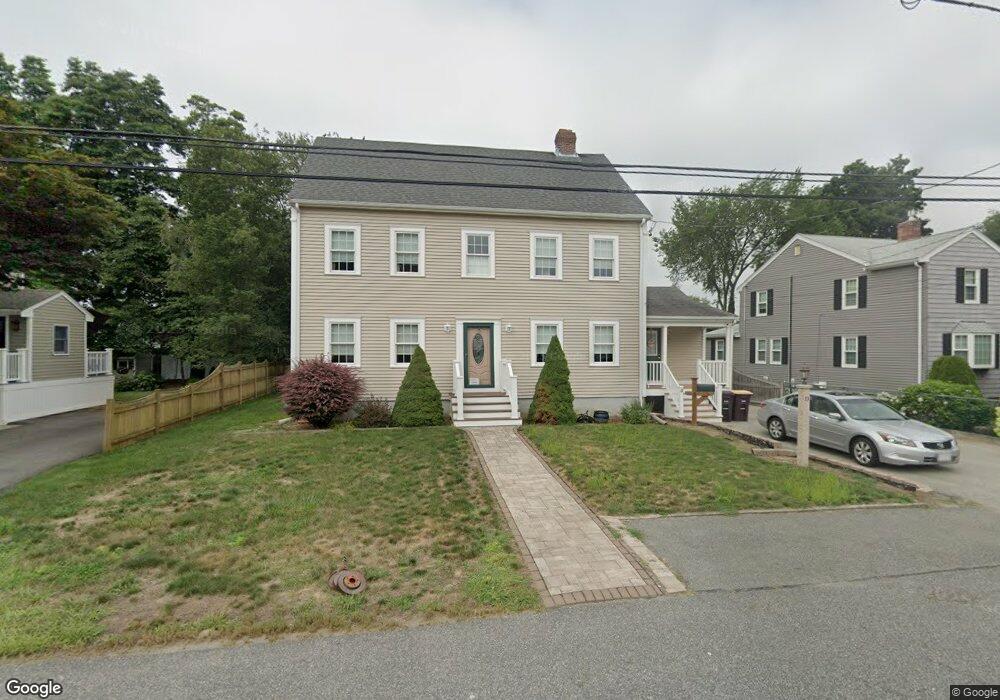 33 Knollwood Cir, Weymouth, MA 02188 - photo 1