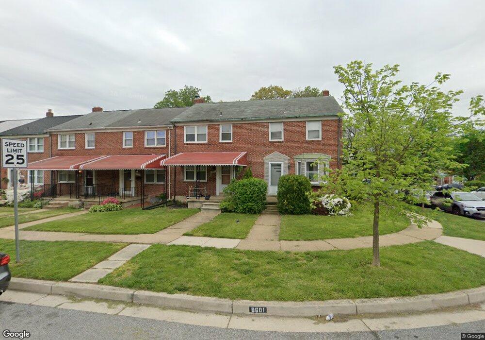 8603 Oak Rd, Parkville, MD 21234 - photo 1