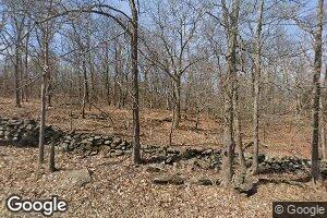 1125 Old Quaker Hill Rd, Pawling, NY 12564