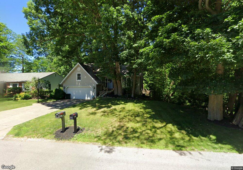 3462 Pond View Dr, Erie, PA 16506 - photo 1