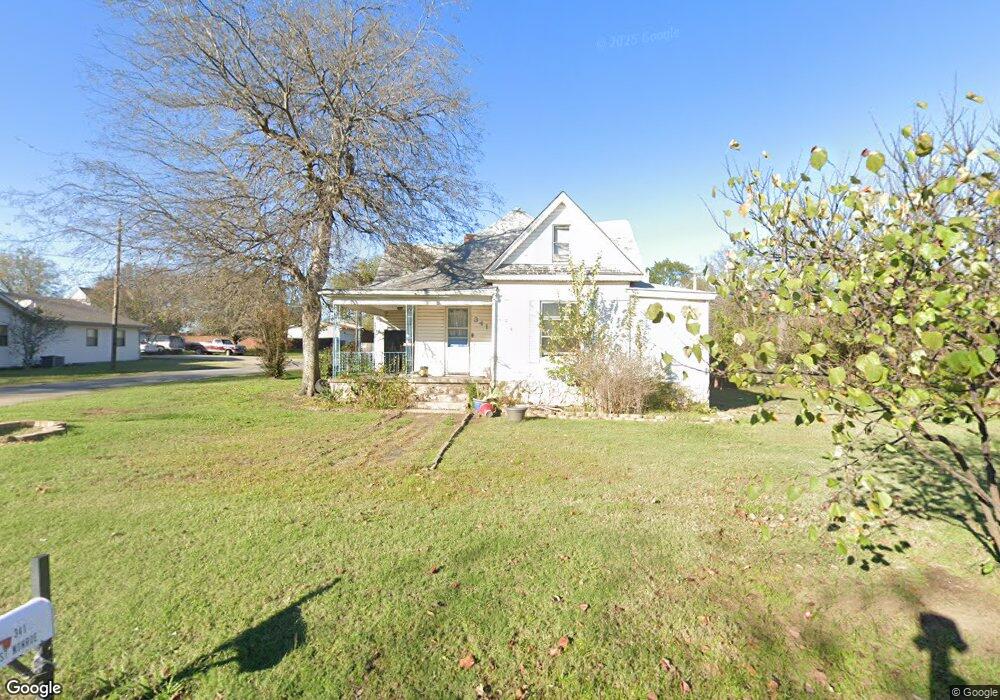 341 W Monroe Ave, McAlester, OK 74501 - photo 1