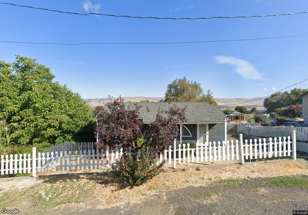2415 E 12th St unit Downstairs, the Dalles, OR 97058 - photo 1