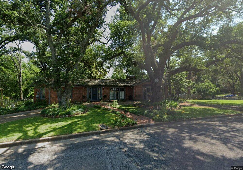 1209 1209 E Dulse, Tyler, TX 75701 - photo 1