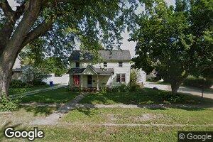 308 E Jayne St, Lone Tree, IA 52755