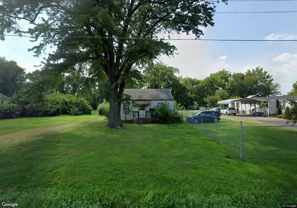 219 Art St, Collinsville, IL 62234 - photo 1