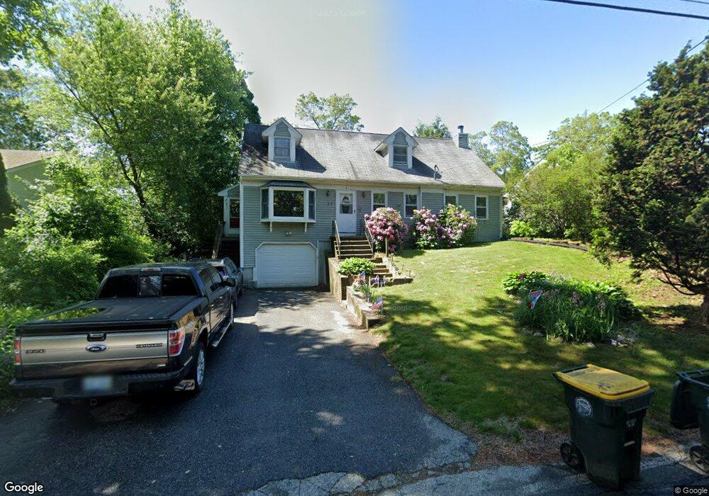 4 Wampum Trail, Smithfield, RI 02917 - photo 1