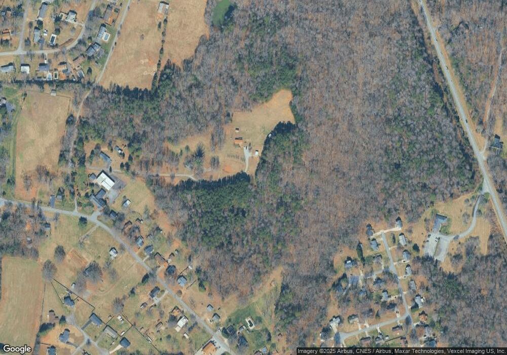 168 Weeping Cherry Ln, Statesville, NC 28625 - photo 1