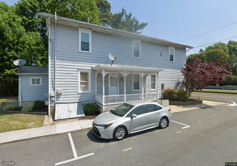 201 W Third St, Wyoming, DE 19934 - photo 1