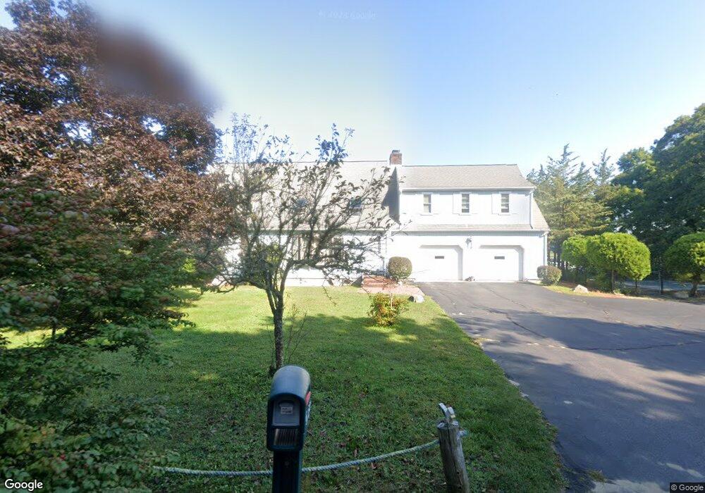 10 Ships Passage, Buzzards Bay, MA 02532 - photo 1