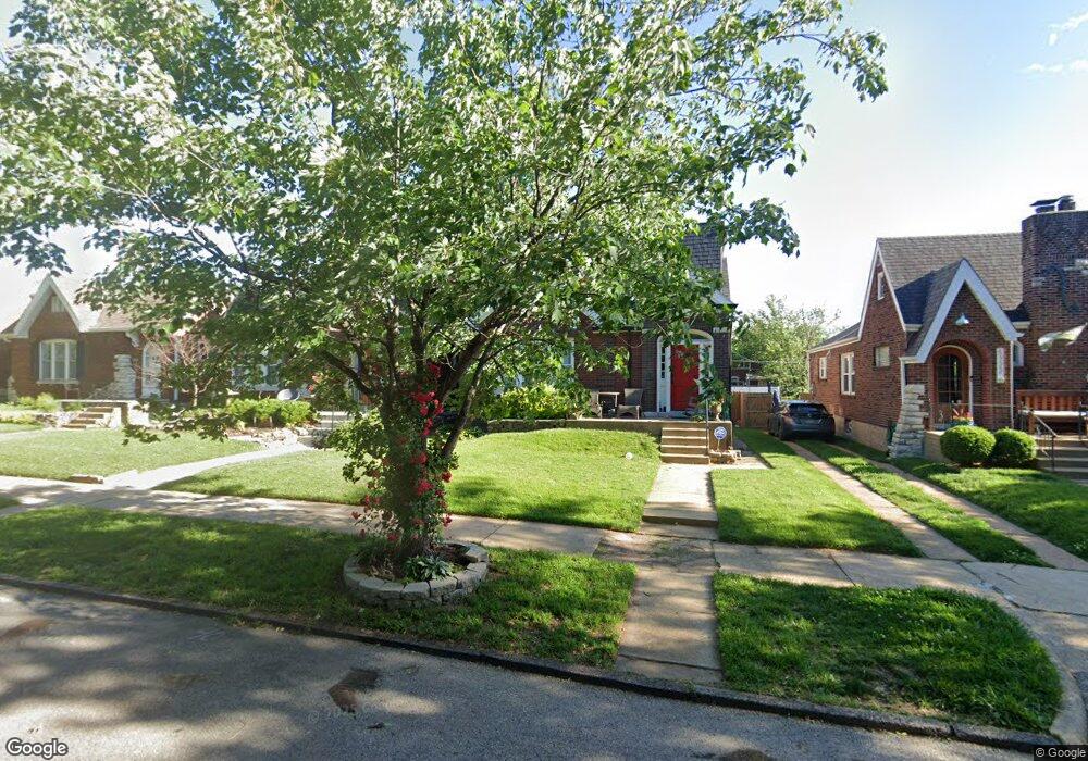 5220 Winona Ave, Saint Louis, MO 63109 - photo 1