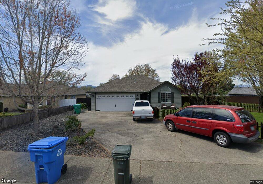 1208 Kokanee Ln, Grants Pass, OR 97527 - photo 1