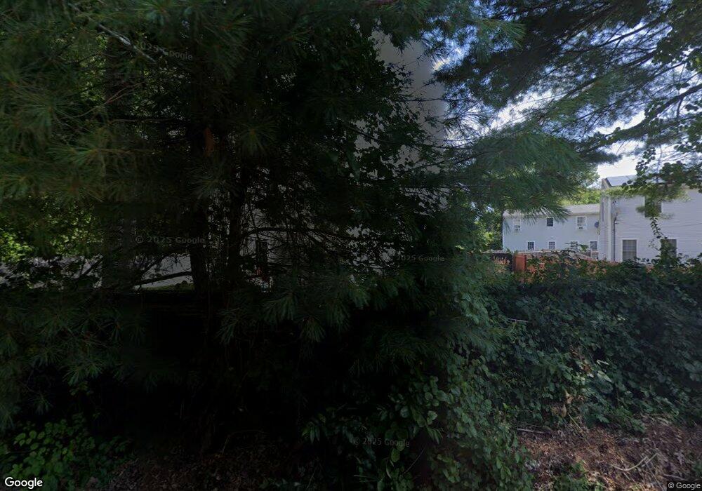 29 Swifts Beach Rd, Wareham, MA 02571 - photo 1