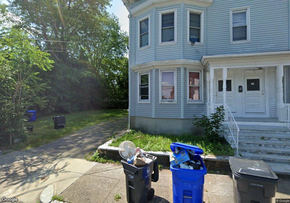 48 Centre St, Pawtucket, RI 02860 - photo 1