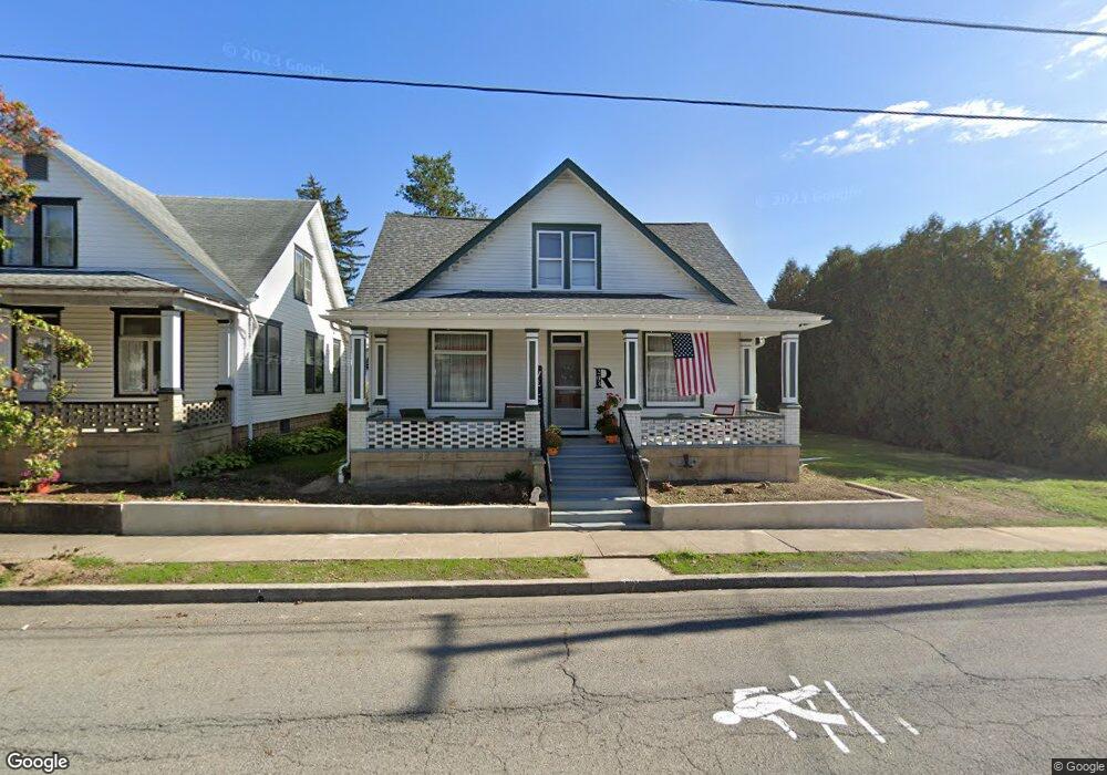 203 S Carlisle St, New Bloomfield, PA 17068 - photo 1