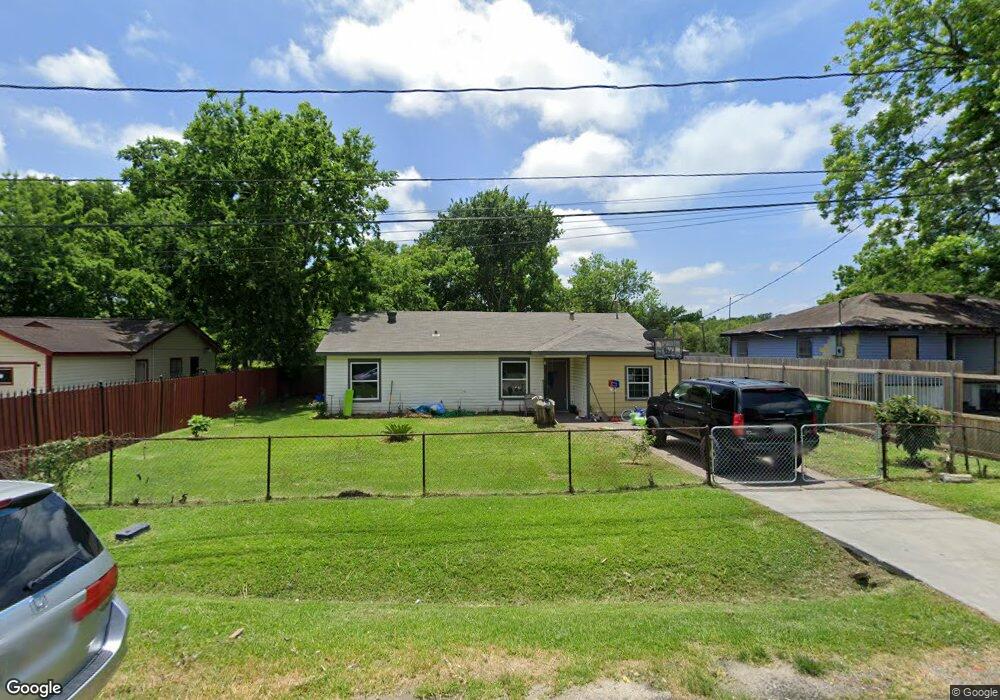 7306 Philibert Ln, Houston, TX 77028 - photo 1