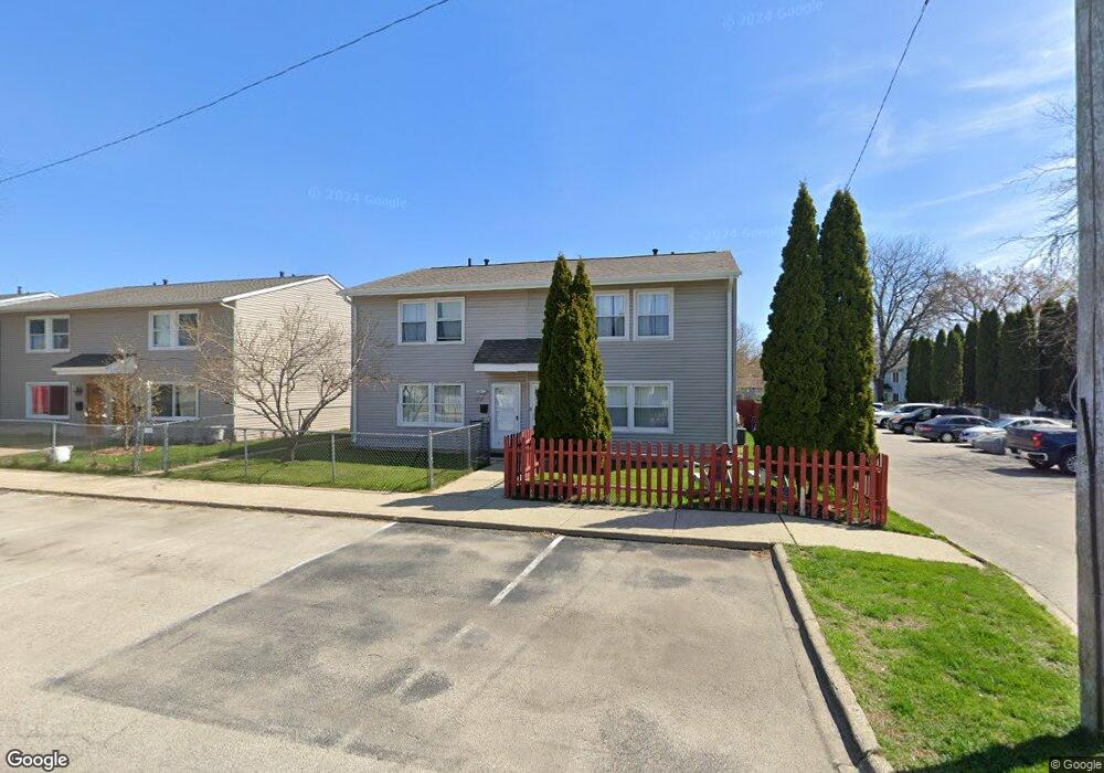 1235 S Fulton Ave, Waukegan, IL 60085 - photo 1