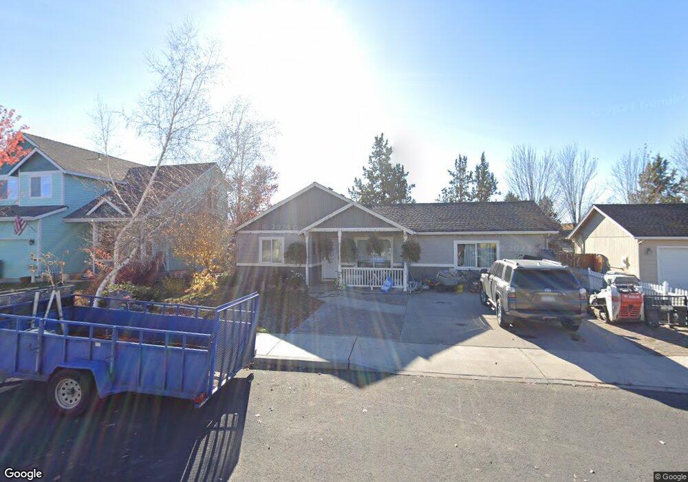 2946 SW Obsidian Ln, Redmond, OR 97756 - photo 1