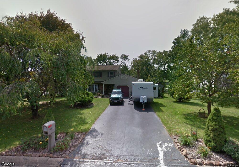 1197 Grandview Cir, Pottstown, PA 19465 - photo 1