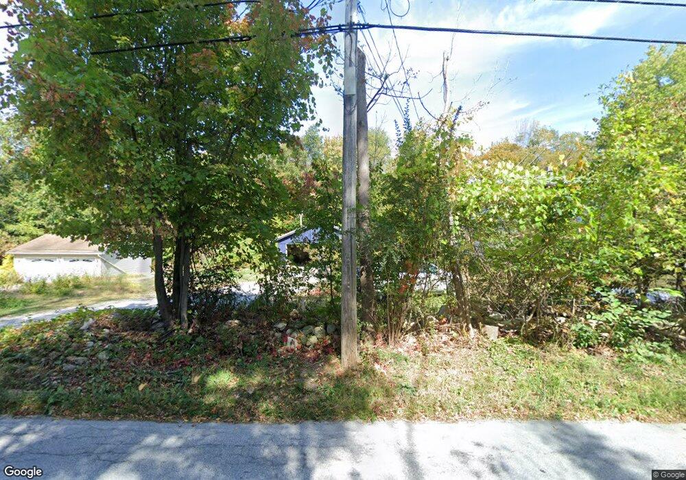 279 E Manchester Rd, Manchester Center, VT 05255 - photo 1