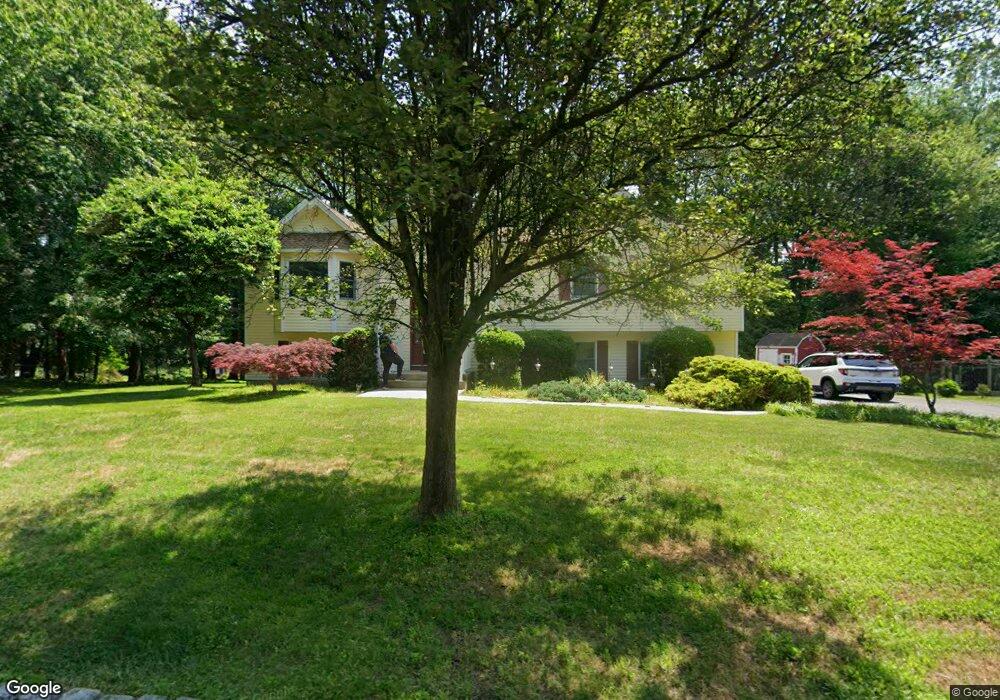 19 Flower Ln, Valley Cottage, NY 10989 - photo 1