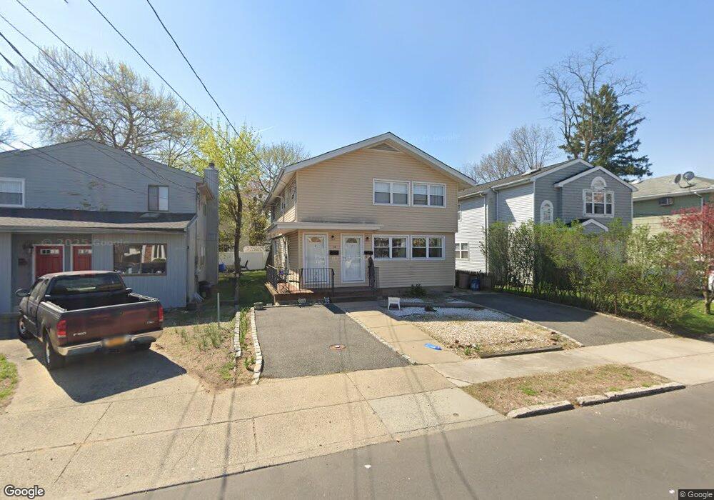 16 Pequot Ave unit 2nd Fl, Port Washington, NY 11050 - photo 1