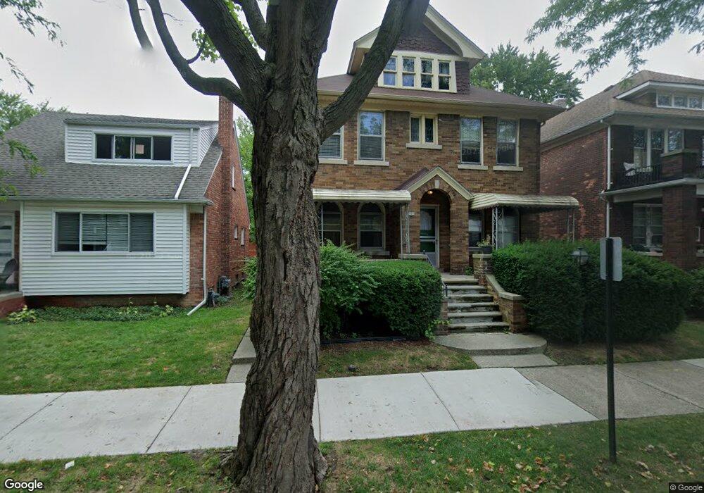920 Beaconsfield 2-A Ave, Grosse Pointe Park, MI 48230 - photo 1