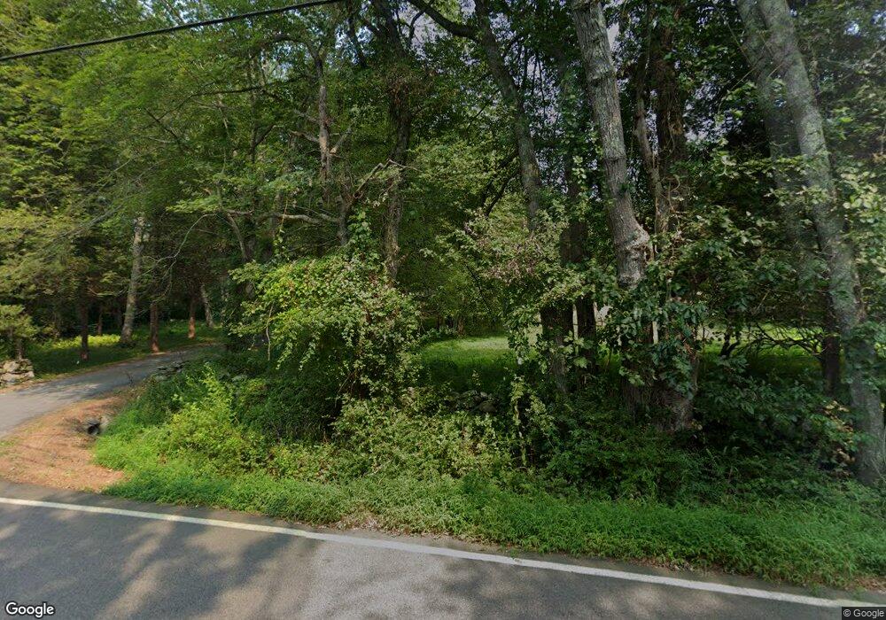 292 Gilbert Stuart Rd, Saunderstown, RI 02874 - photo 1