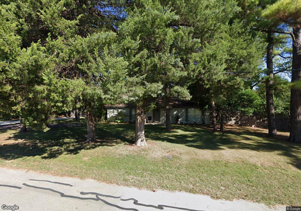 8221 Cardinal Ln, North Richland Hills, TX 76182 - photo 1