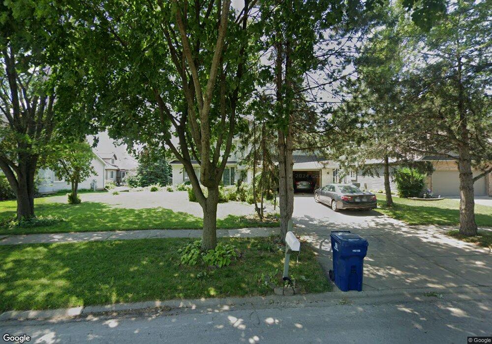 1618 Valley Ridge Ct, Naperville, IL 60565 - photo 1