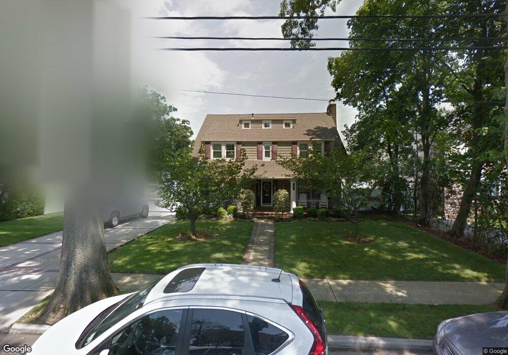 126 Linden St, Woodmere, NY 11598 - photo 1