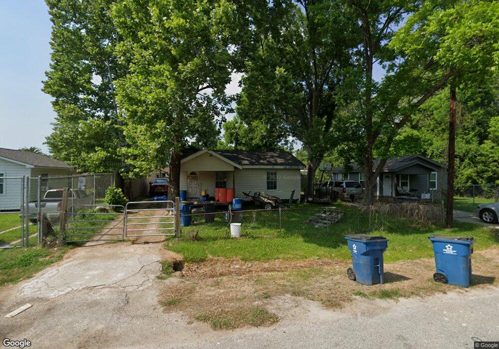 4509 Brenton St, Houston, TX 77093 - photo 1