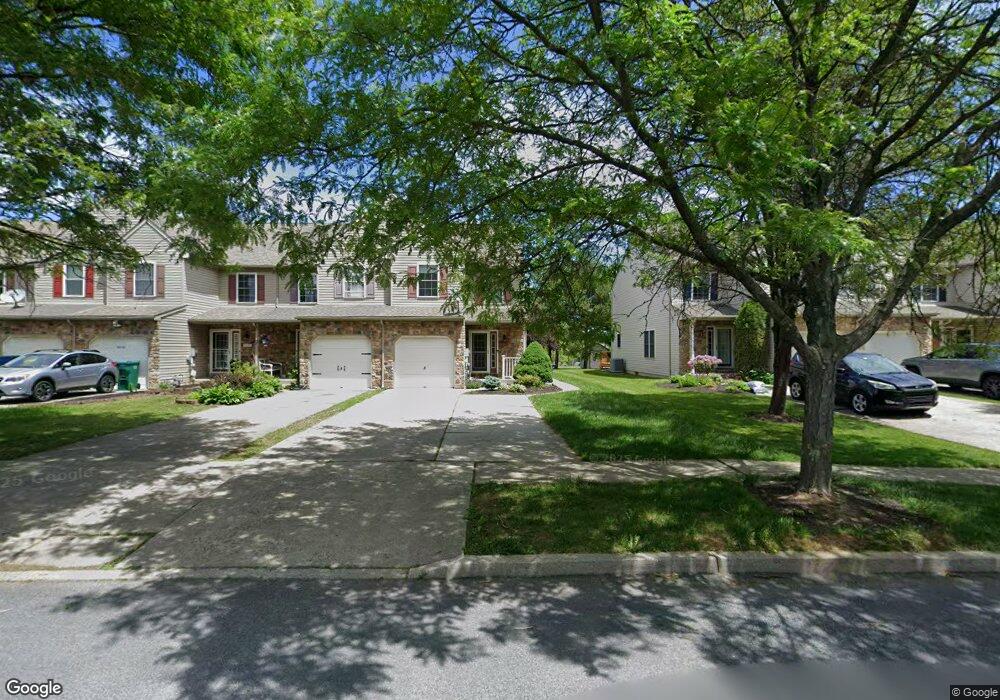 8039 Heritage Dr, Alburtis, PA 18011 - photo 1