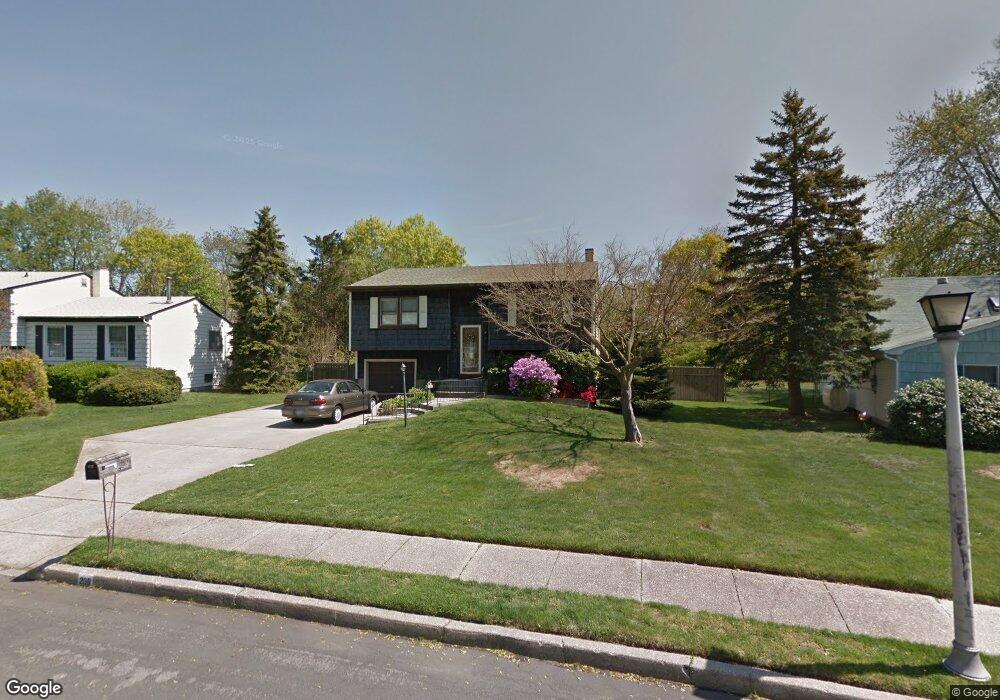 209 Spiral Rd, Holtsville, NY 11742 - photo 1