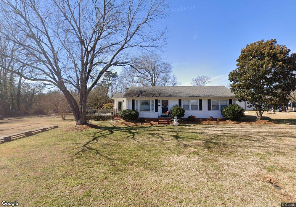 118 Eastview St, Clover, SC 29710 - photo 1