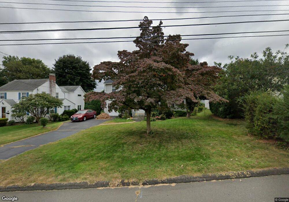 53 Bentwood Rd, West Hartford, CT 06107 - photo 1