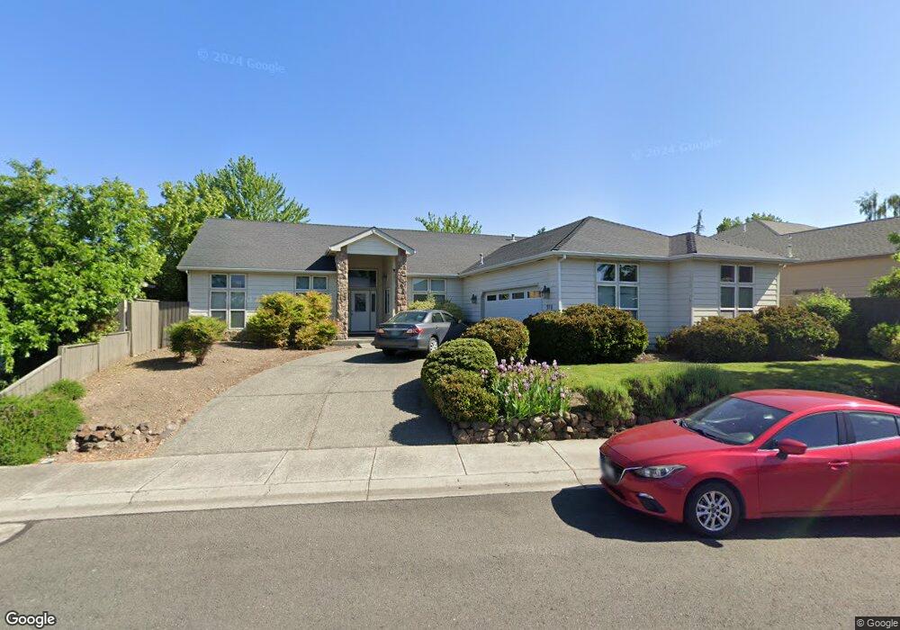 978 White Oak Ave, Central Point, OR 97502 - photo 1