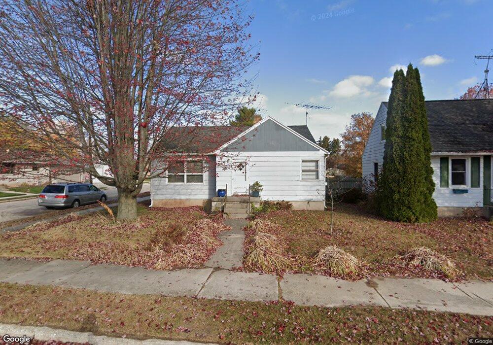 2424 16th St, Two Rivers, WI 54241 - photo 1