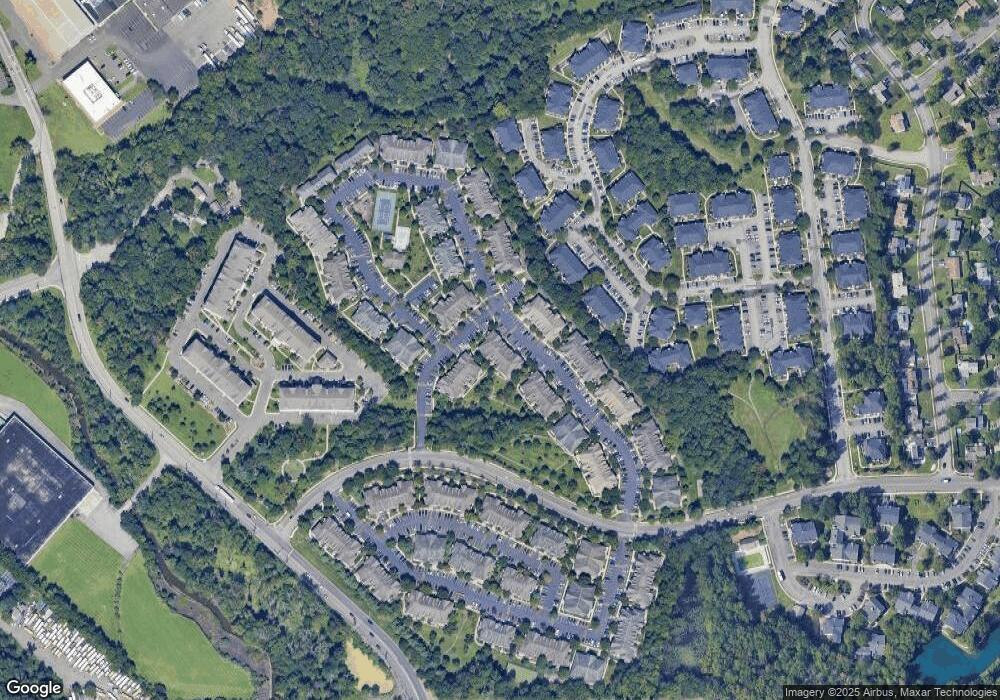 75 Forest Dr, Piscataway, NJ 08854 - photo 1