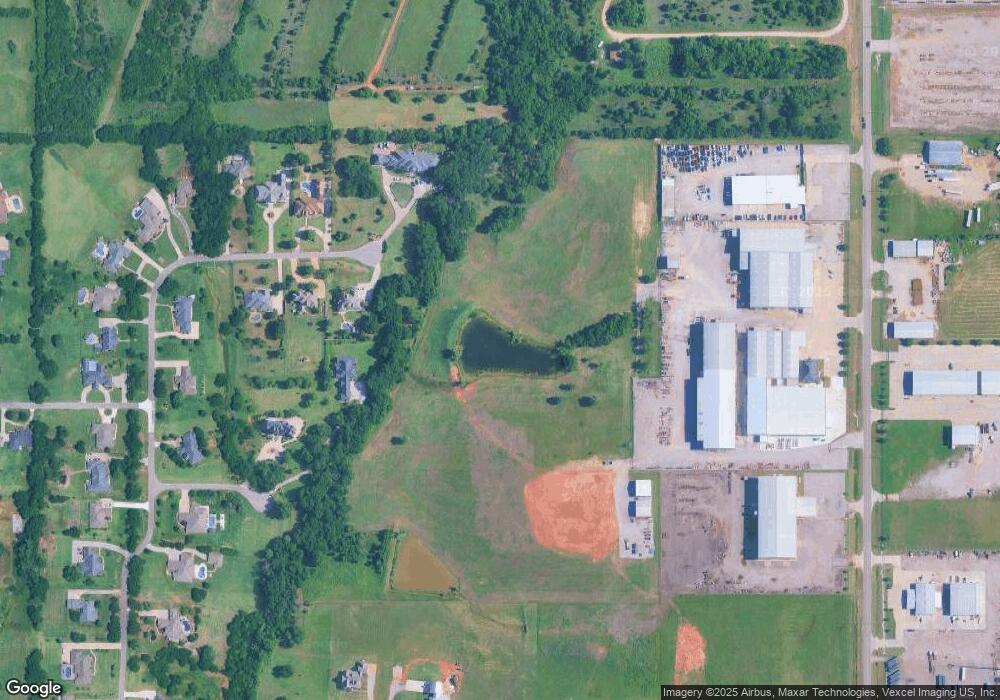 127 N Sunnylane Rd, Moore, OK 73160 - photo 1