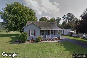 62 Juniata St, Thompsontown, PA 17094