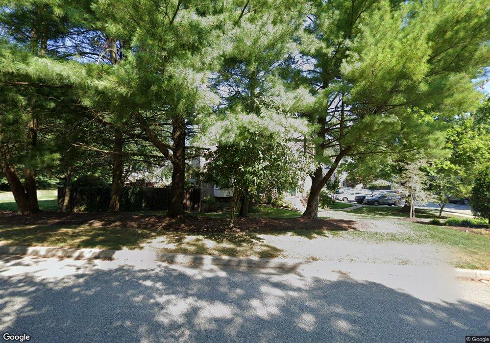 11902 Thurloe Dr, Lutherville Timonium, MD 21093 - photo 1