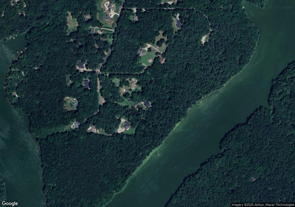 695 Cherokee Point Dr, Canton, GA 30114 - photo 1