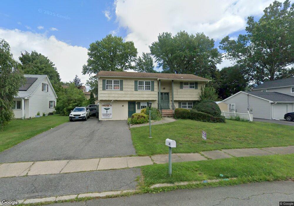 28 Plaza Rd, Flanders, NJ 07836 - photo 1