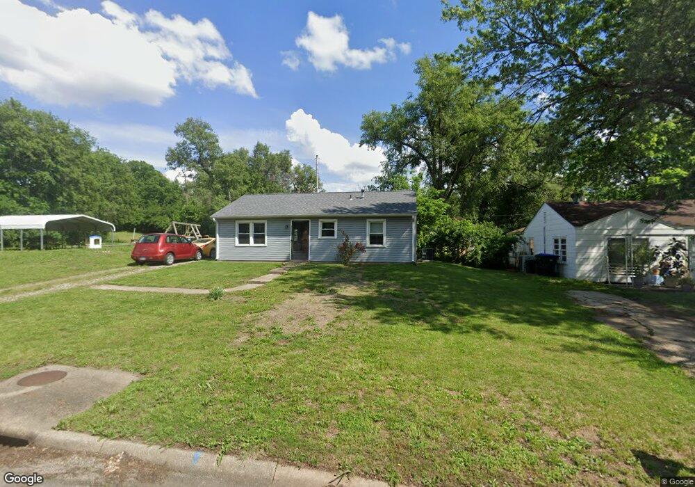 3520 SE Dupont Place, Topeka, KS 66605 - photo 1