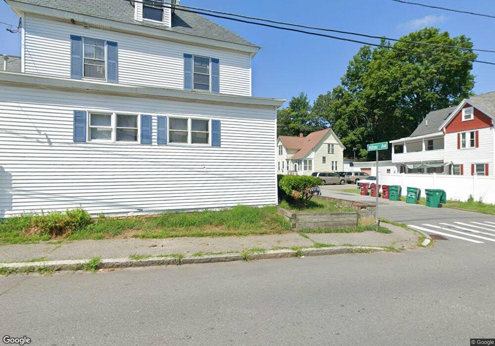 546 Beacon St, Lowell, MA 01850 - photo 1