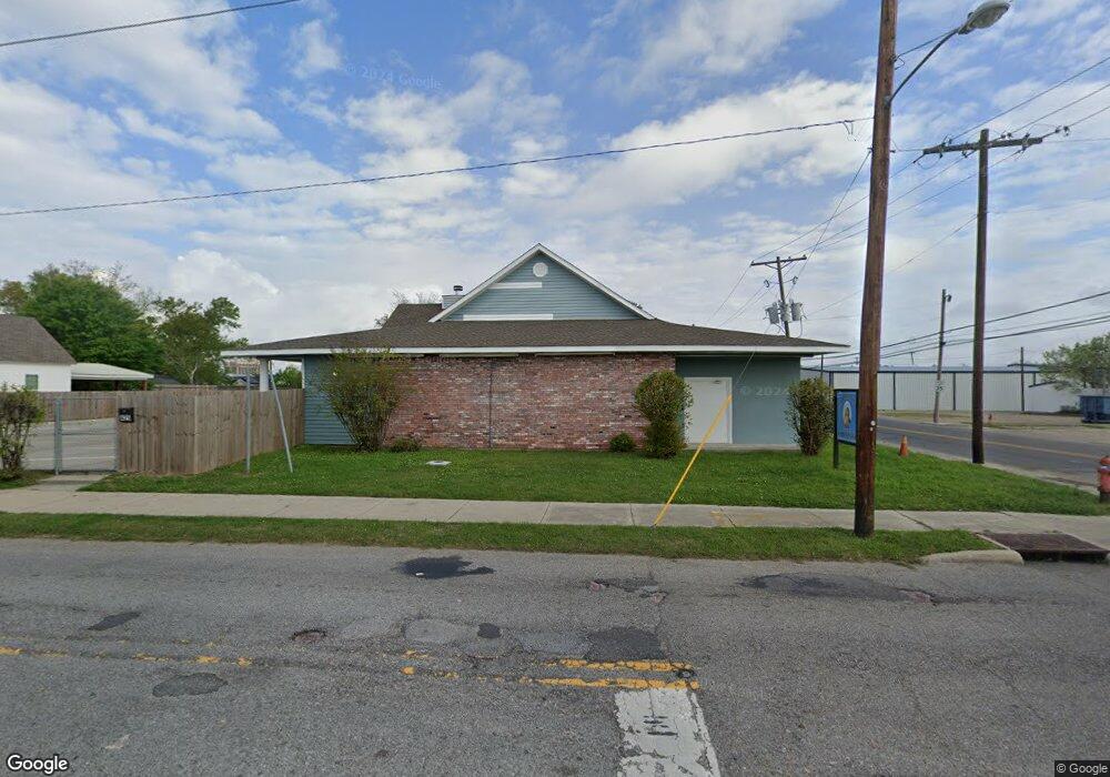 425 7th St, Lake Charles, LA 70601 - photo 1