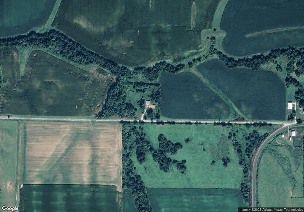 1930 Rolf Rd, Jacksonville, IL 62650 - photo 1